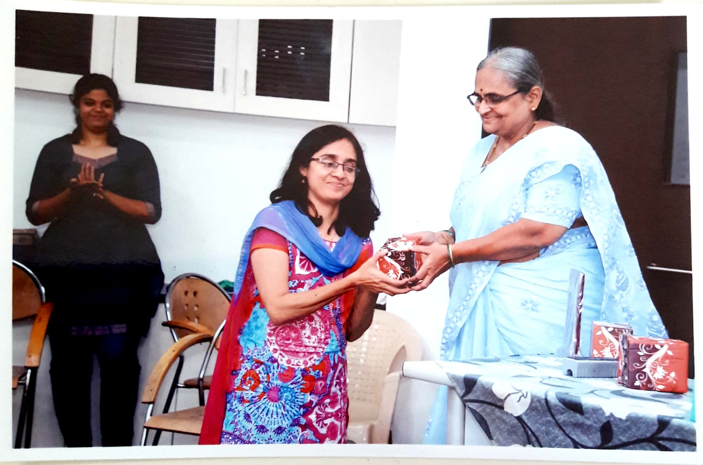 Co-Coordinator and Speaker Dr. Mugdha Gadgil being felicitated by Dr. Shailaja Katre ( HoD, Sankrit-Prakrit Dept., SPPU)